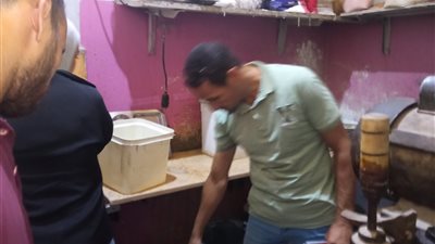 جانب من الحملة الرقابية بمرك بني مزار     