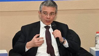 أحمد أموي رئيس مصلحة الجمارك    