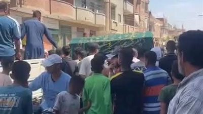 جانب من تشييع الجثامين    