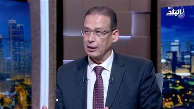 السفير عاطف سالم    