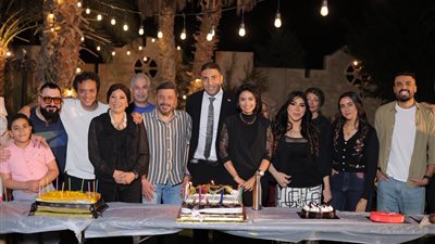 مسلسل إعلام وراثة     