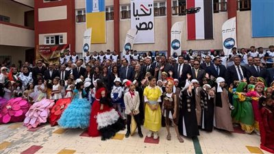 جانب من الجولات     