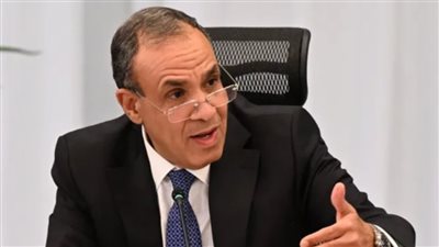  بدر عبد العاطي    