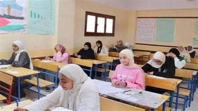 طلاب    