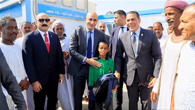 الطالب عمر محمد منصور    
